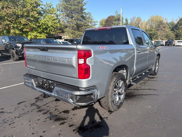 Used 2025 Chevrolet Silverado 1500 LT AWD/4WD image 6