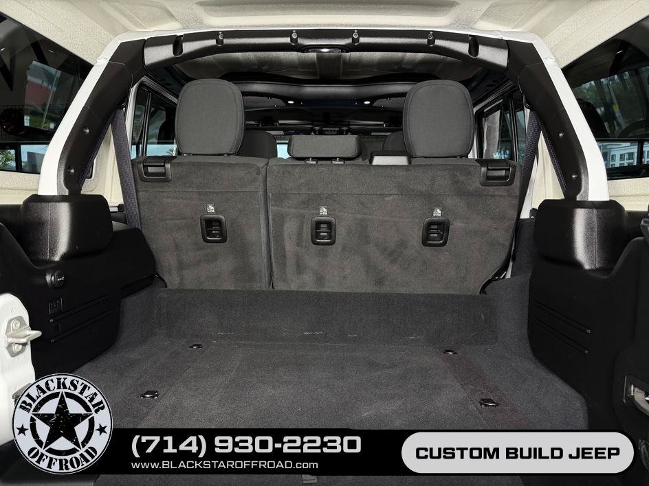 Used 2024 Jeep Wrangler Unlimited Rubicon 4xe AWD/4WD image 26