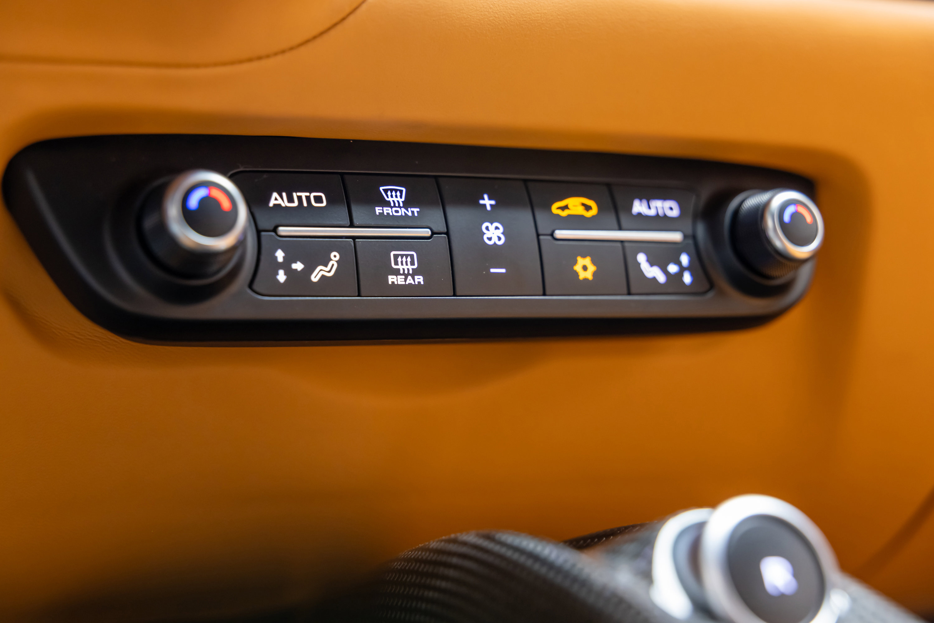 Used 2019 Ferrari 812 Superfast image 80