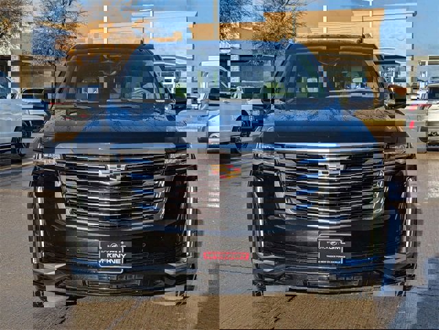 Used 2022 Cadillac Escalade ESV Premium Luxury Platinum image 6