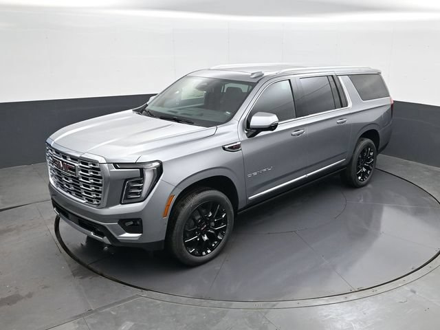 New 2026 GMC Yukon XL Denali w/ Sun & Power Step Package AWD/4WD image 14