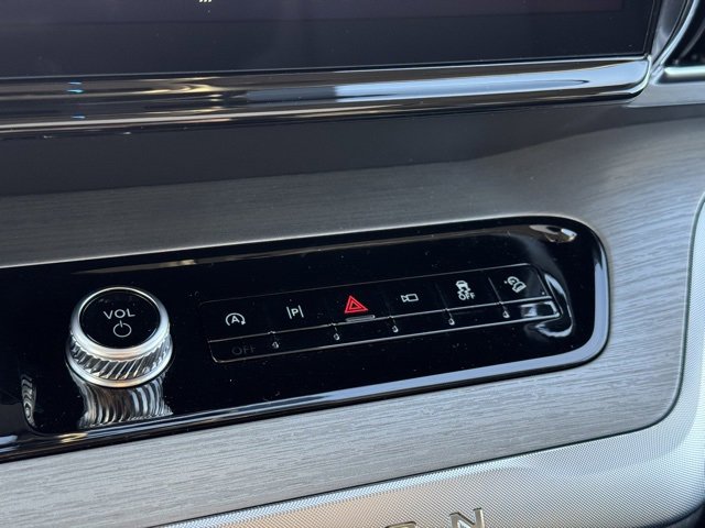 New 2025 Ford Expedition Max Platinum w/ Driver's Package image 14