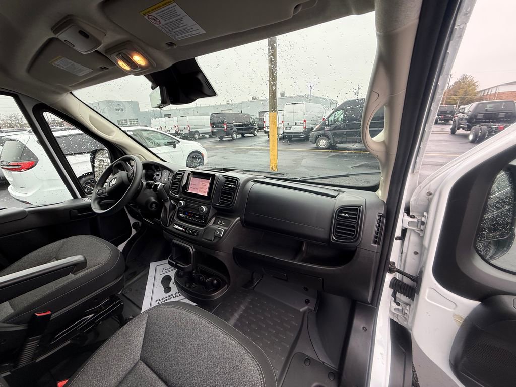 Used 2024 RAM ProMaster 2500 w/ Safety Group image 34