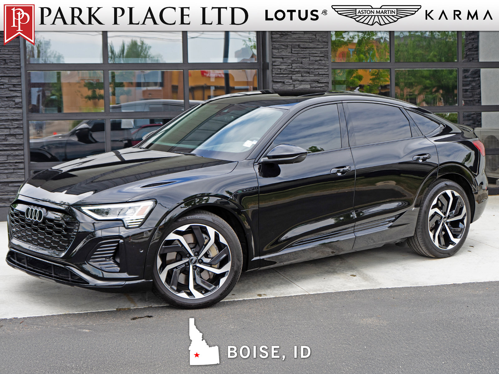 Used 2024 Audi Q8 e-tron Prestige w/ Prestige Package