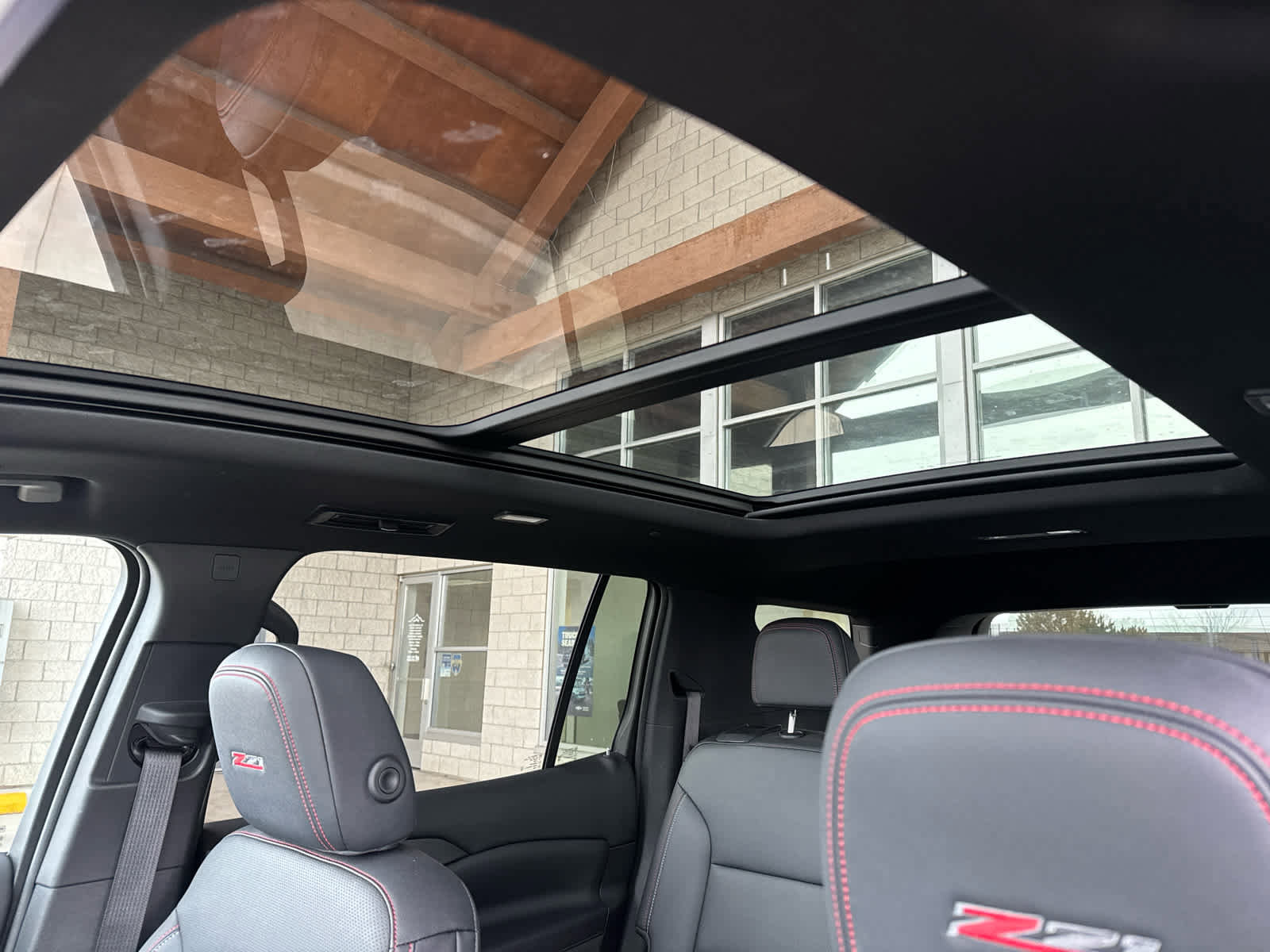 Certified 2024 Chevrolet Traverse Z71 w/ Enhanced Driving Package image 29