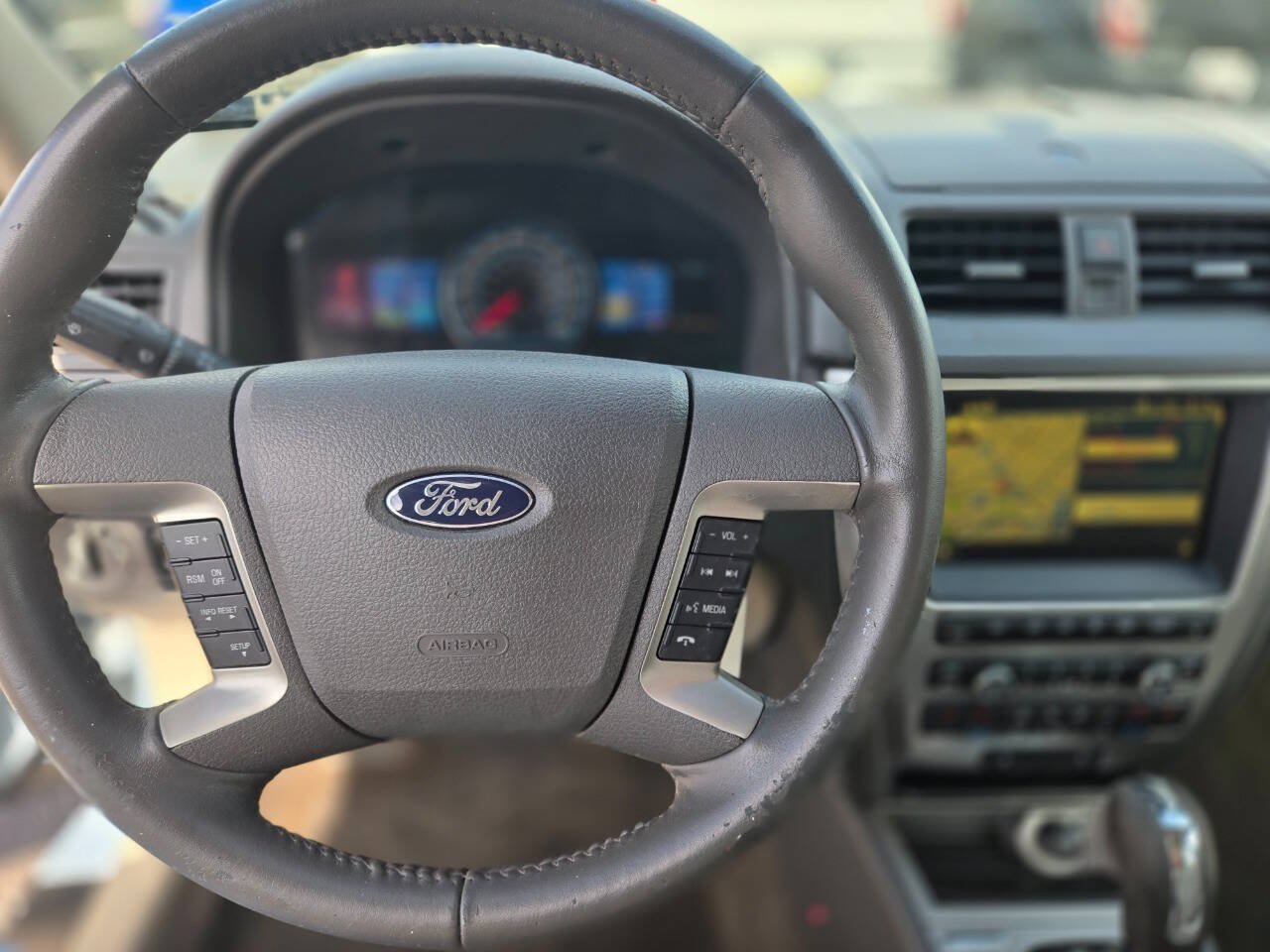 Used 2010 Ford Fusion Hybrid FWD image 14