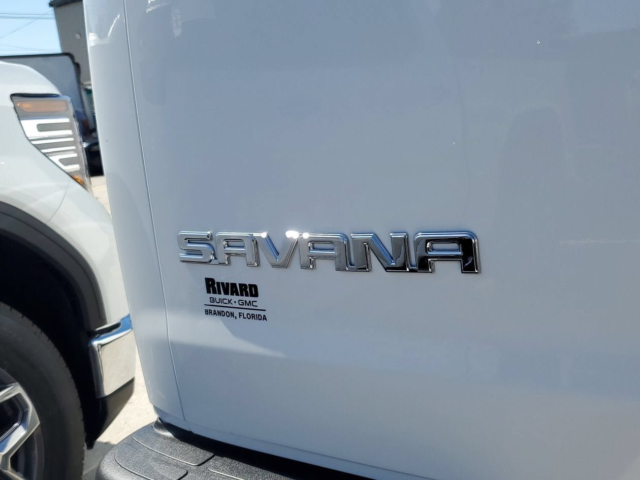 New 2026 GMC Savana 2500 Extended RWD image 8