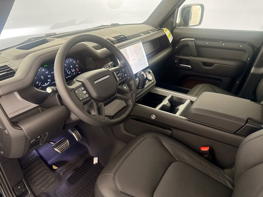 New 2026 Land Rover Defender 130 V8 image 9