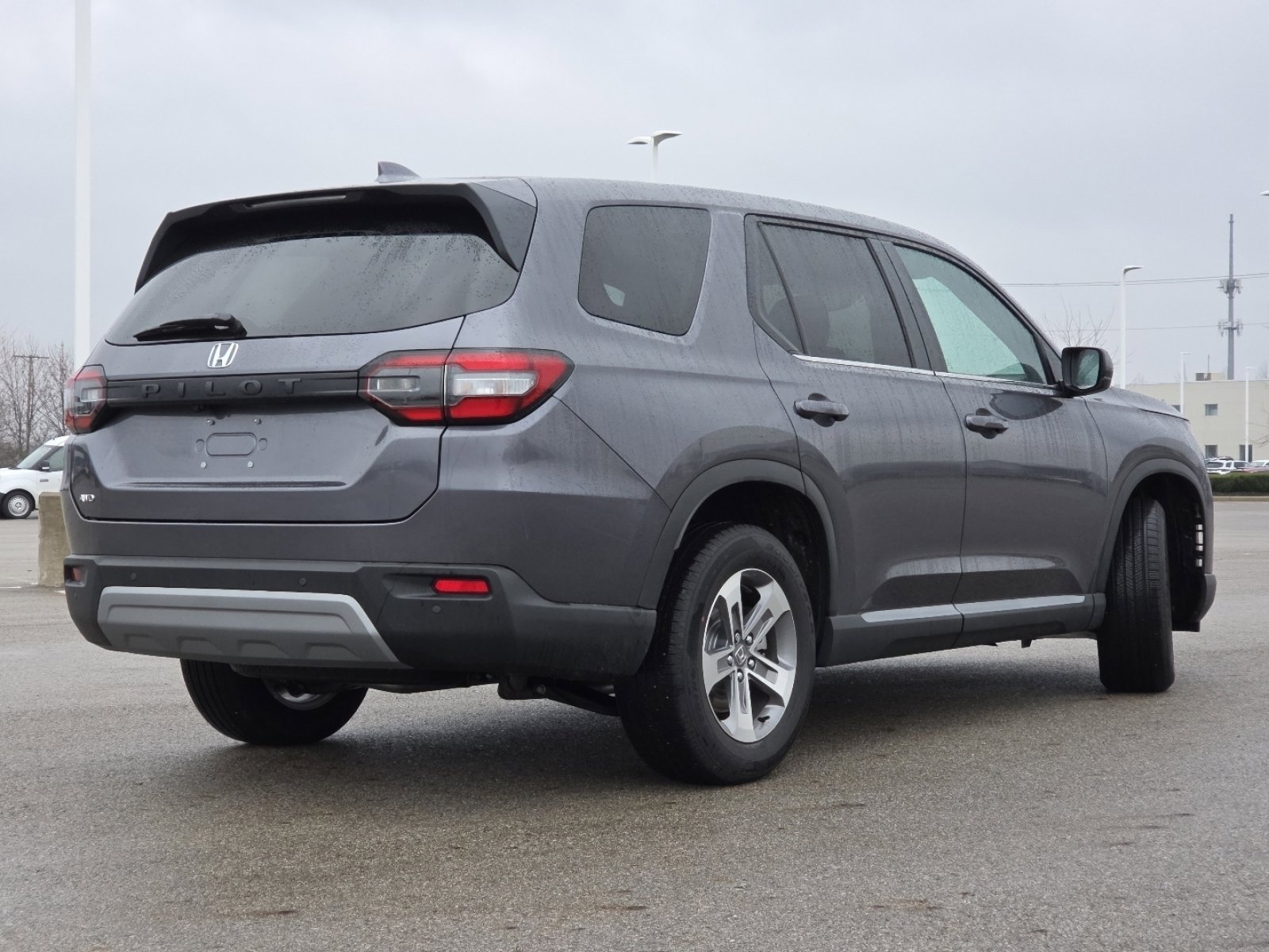 Used 2025 Honda Pilot EX-L image 18