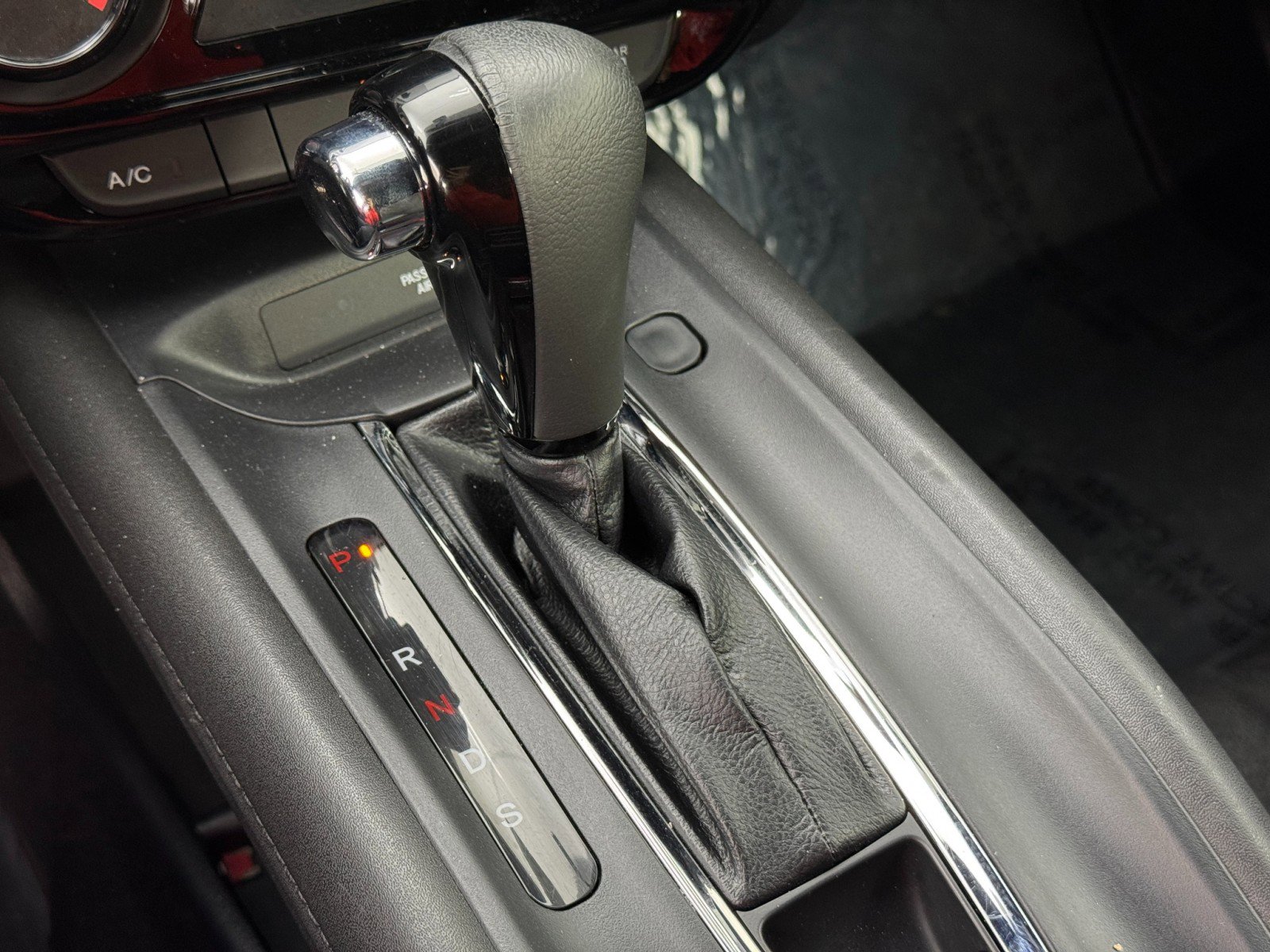 Used 2022 Honda HR-V Sport image 25