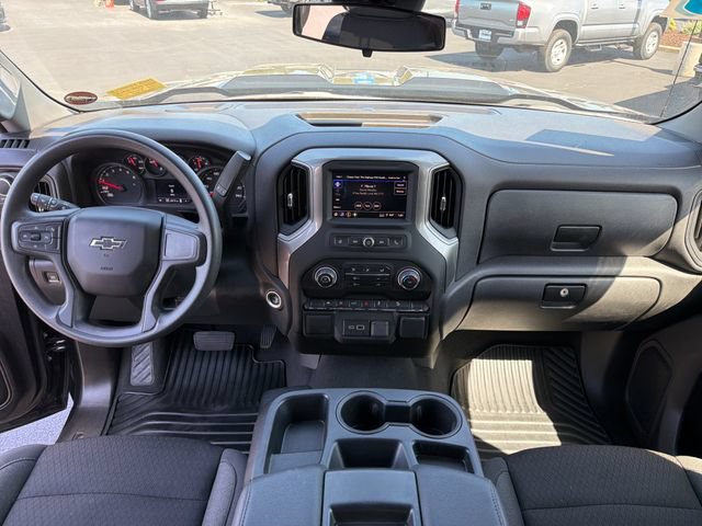 Certified 2024 Chevrolet Silverado 1500 Custom Trail Boss w/ Turbomax Blackout Package AWD/4WD image 12