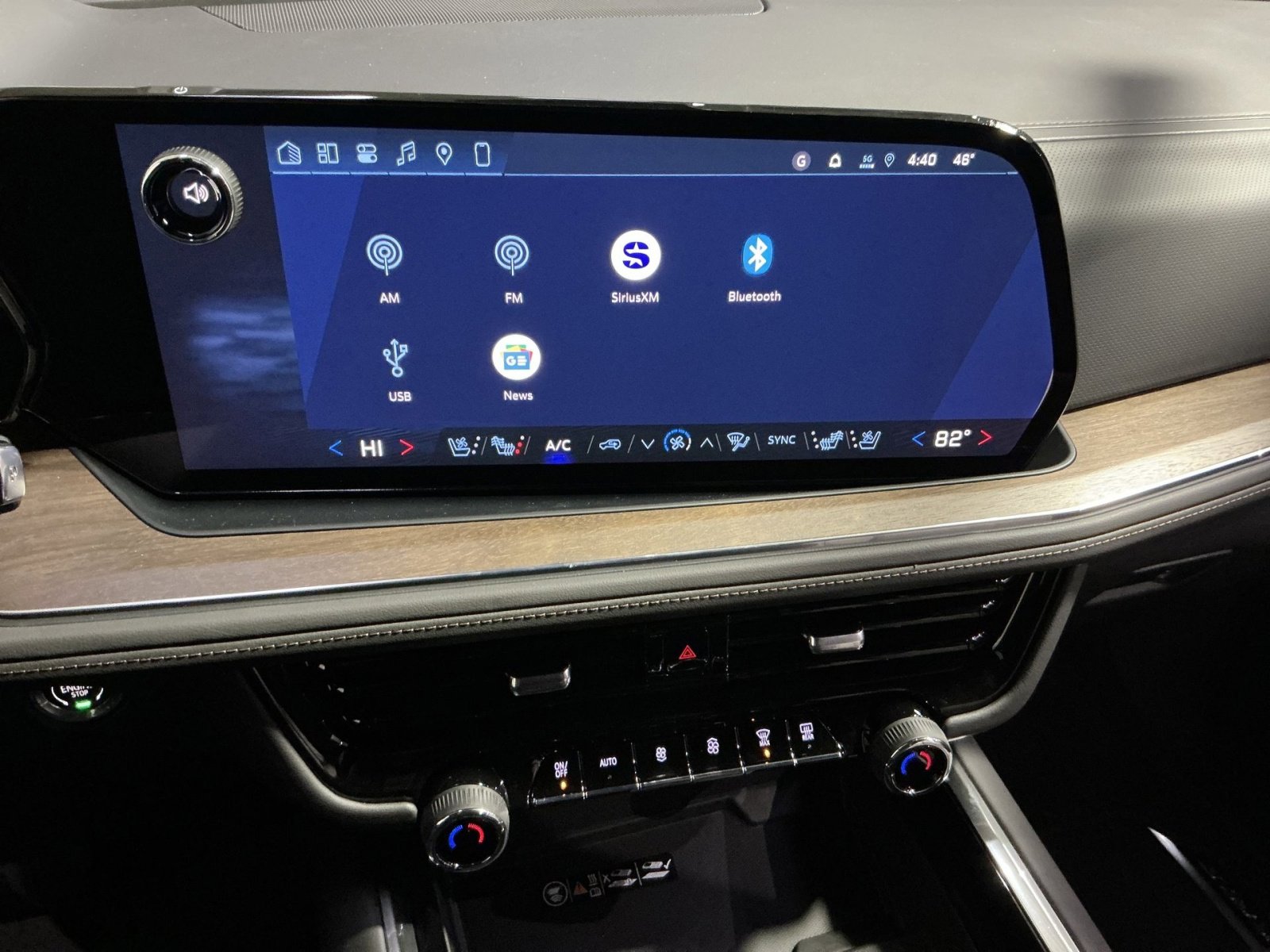 New 2026 Chevrolet Suburban High Country image 26