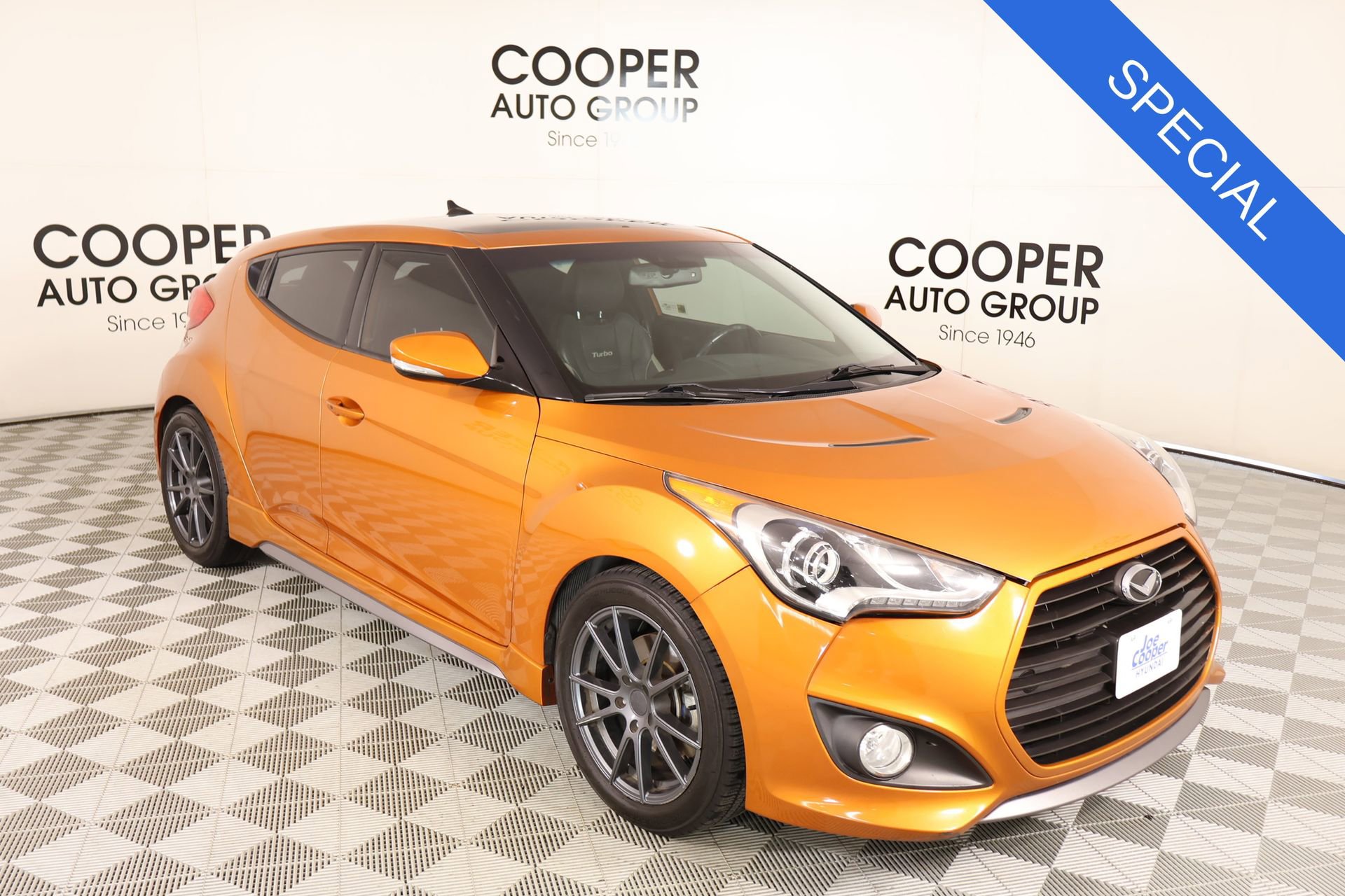 Used 2015 Hyundai Veloster Turbo w/ Option Group 04 image 1