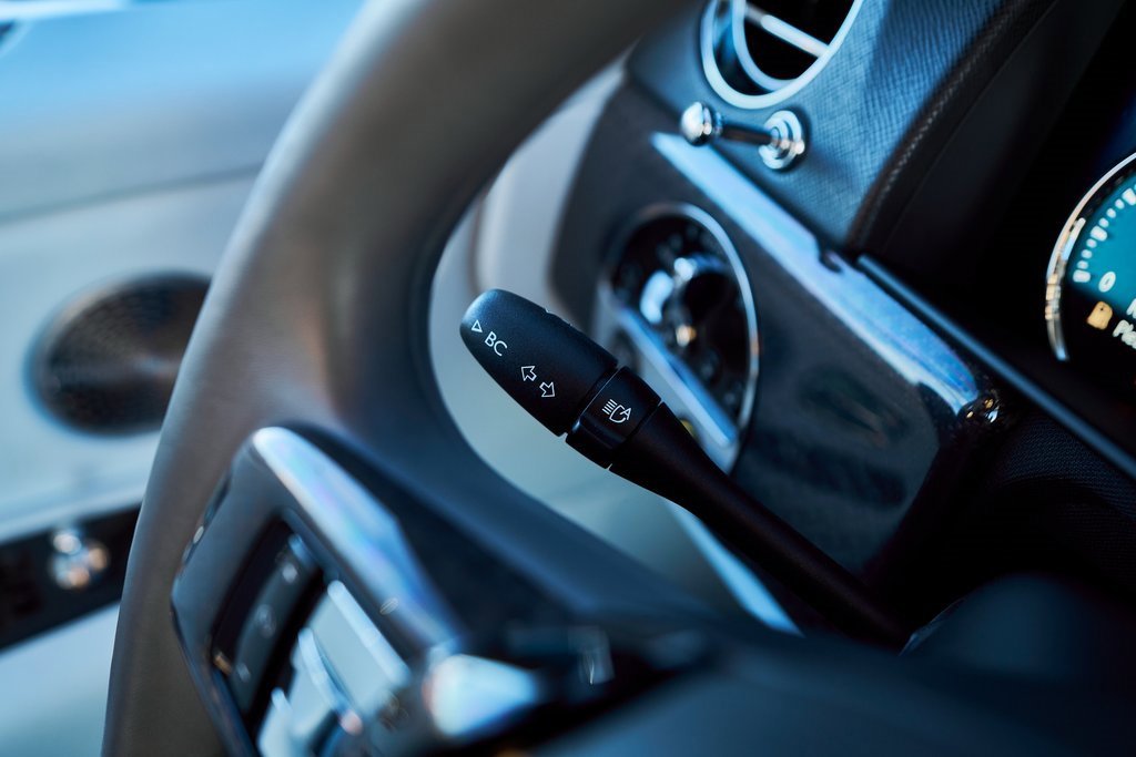 Used 2022 Rolls-Royce Cullinan Black Badge w/ Dark Exterior Package image 59