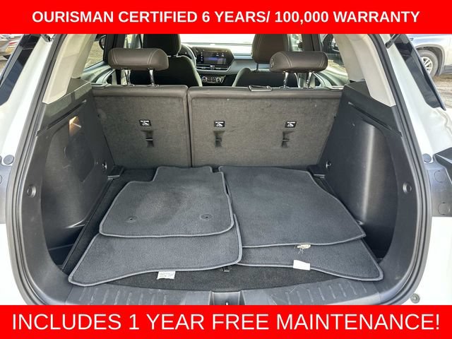 Used 2025 Chevrolet TrailBlazer LT AWD/4WD image 12