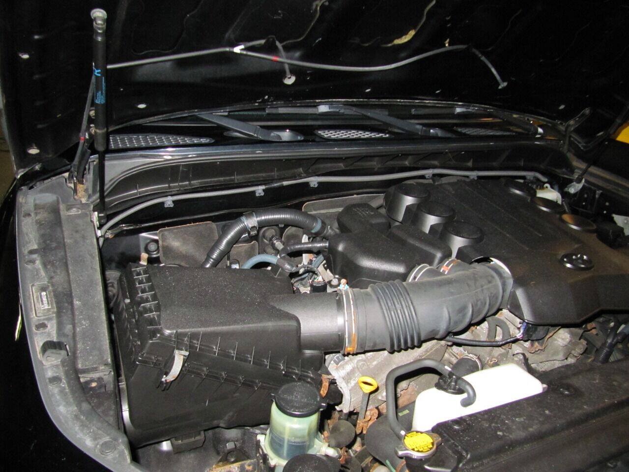 Used 2012 Toyota FJ Cruiser 4WD w/ Upgrade Pkg image 13