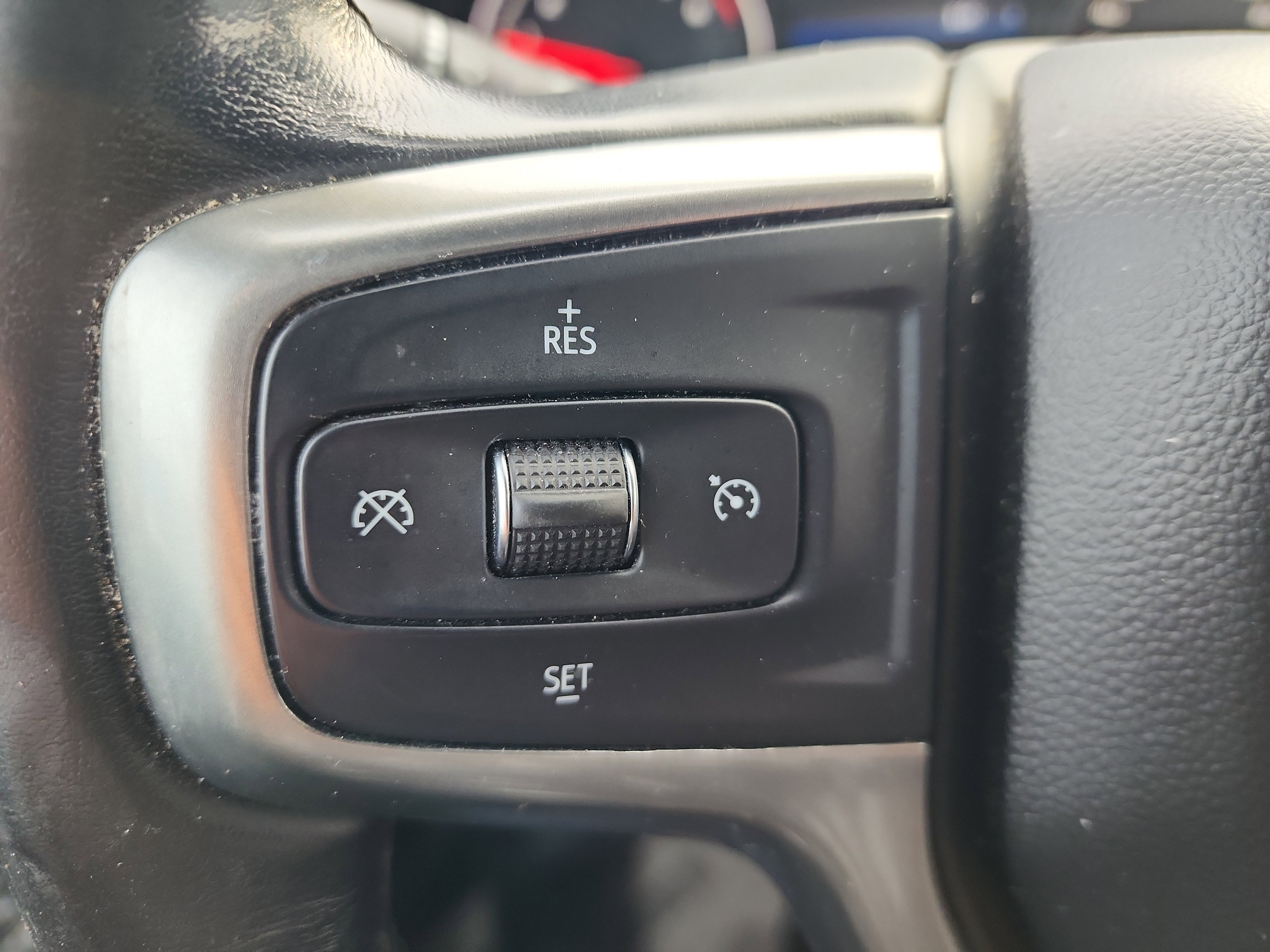 Used 2022 Chevrolet Silverado 1500 LT image 19