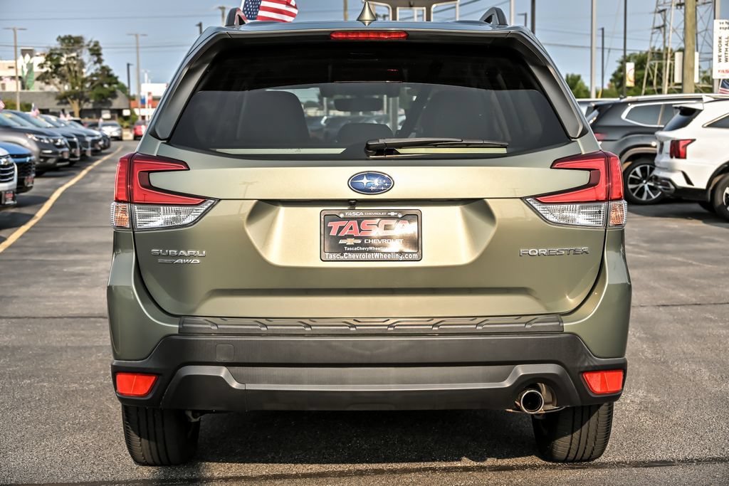 Used 2020 Subaru Forester Limited AWD/4WD image 9