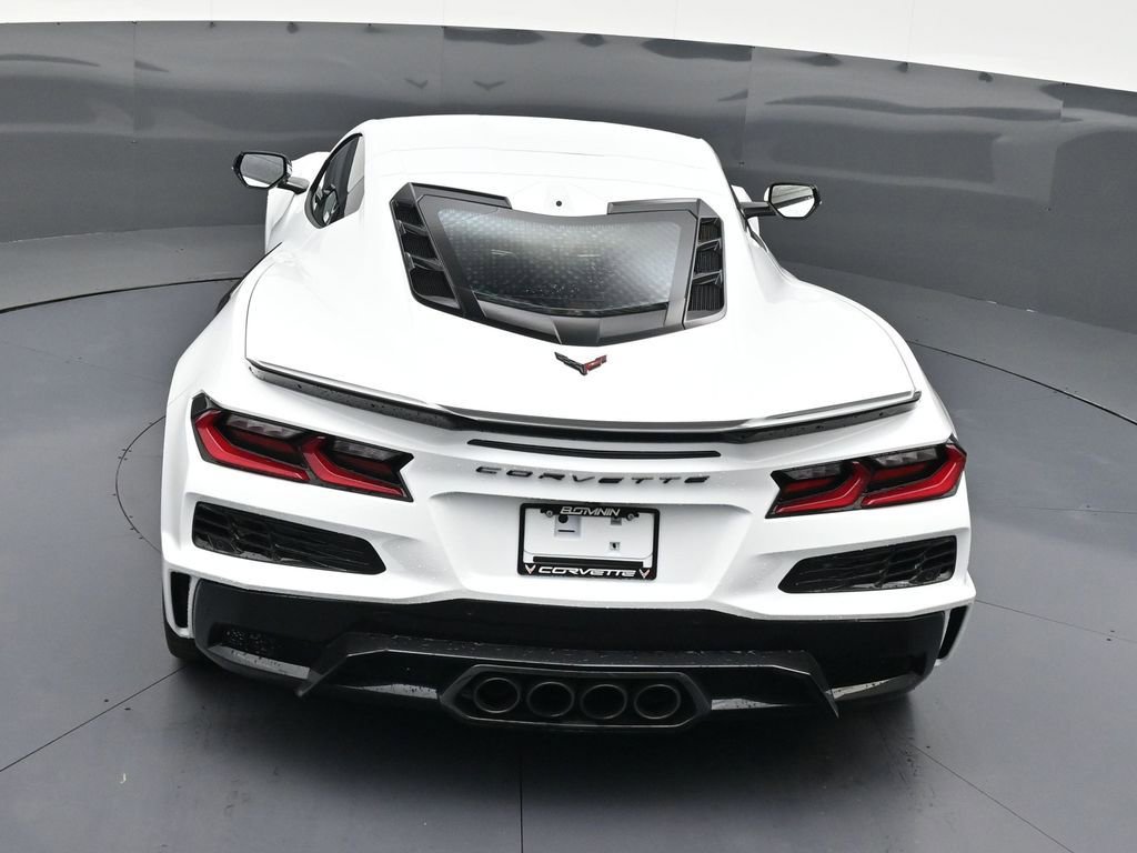 Used 2026 Chevrolet Corvette Z06 image 16