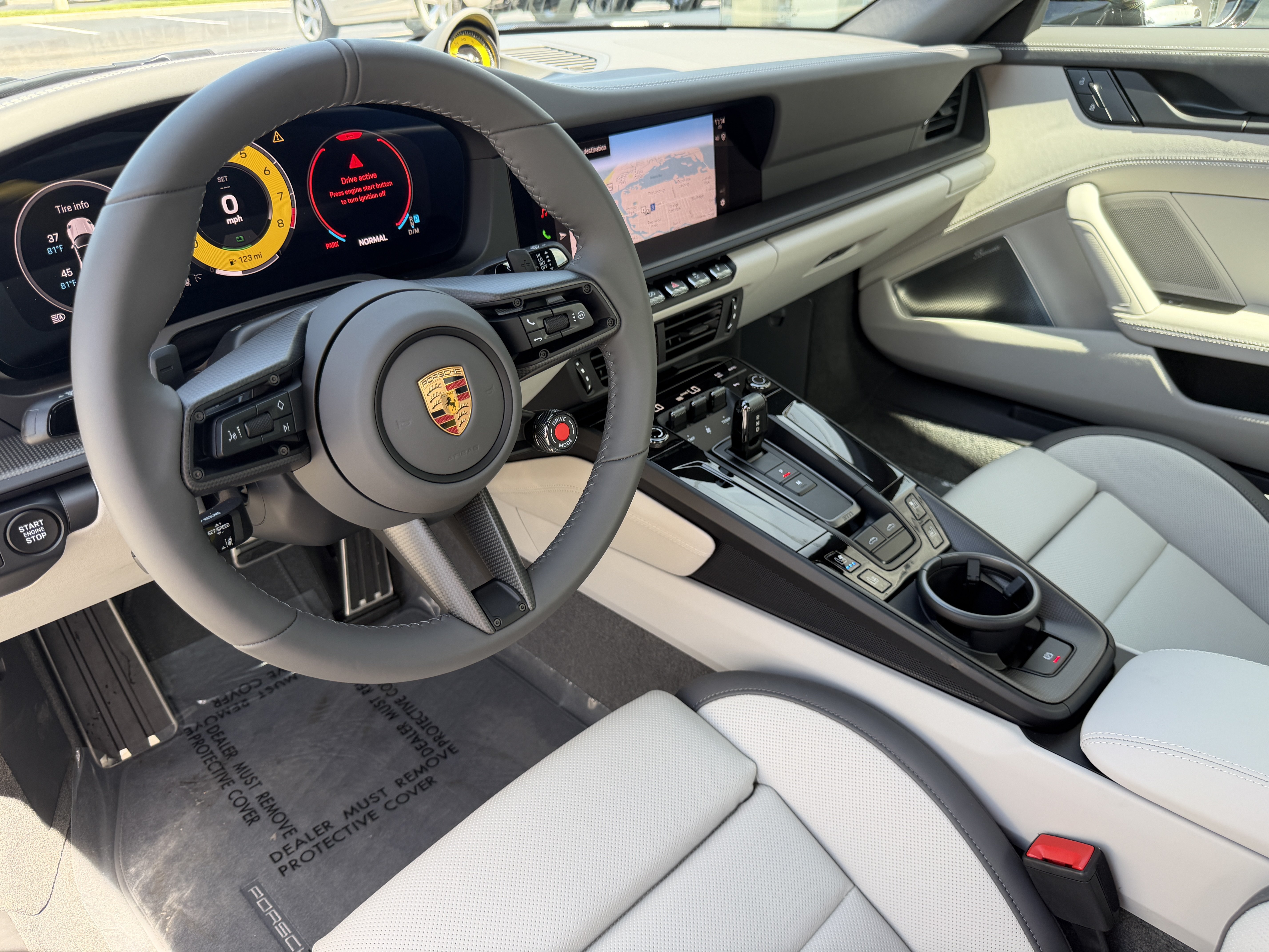 Certified 2026 Porsche 911 Targa 4 GTS AWD/4WD image 15