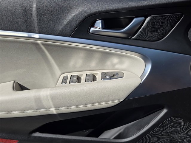 Certified 2023 Genesis G70 2.0T image 27