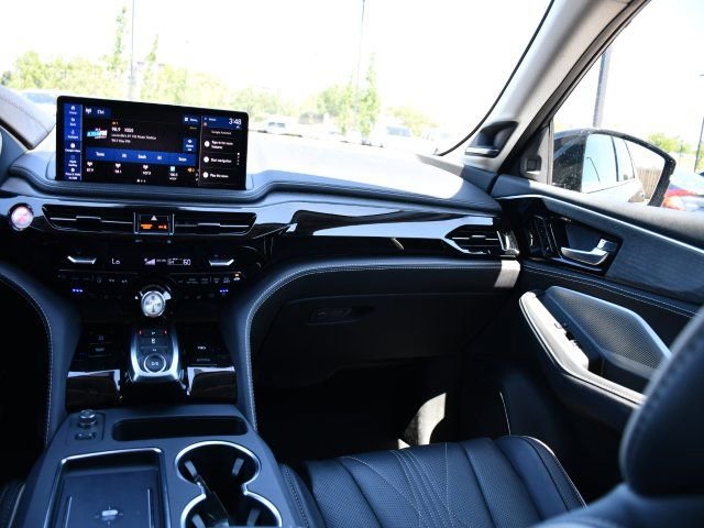 Used 2026 Acura MDX SH-AWD w/ Advance Package image 23