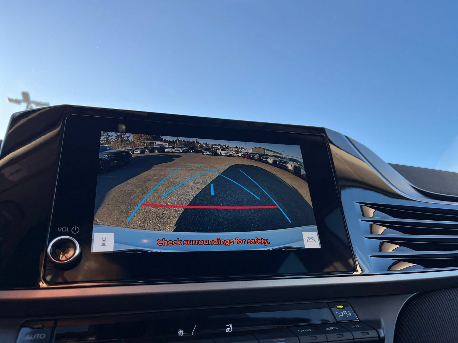 Used 2026 Toyota Camry LE FWD image 24