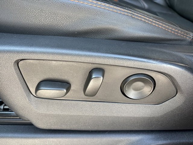 Used 2023 GMC Sierra 1500 AT4 w/ AT4 Preferred Package image 19