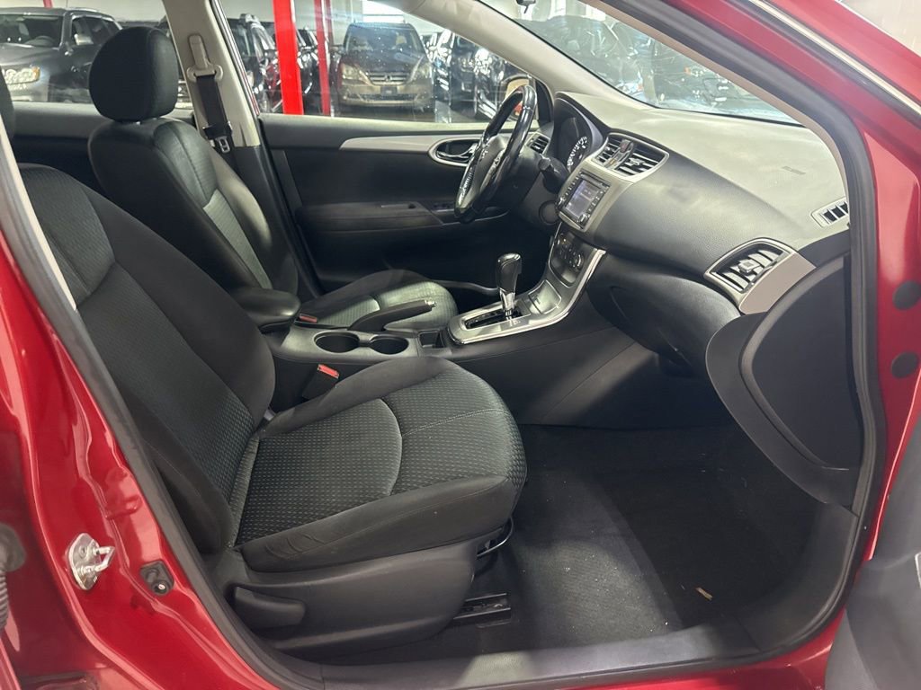 Used 2013 Nissan Sentra SR w/ Driver Pkg FWD image 33