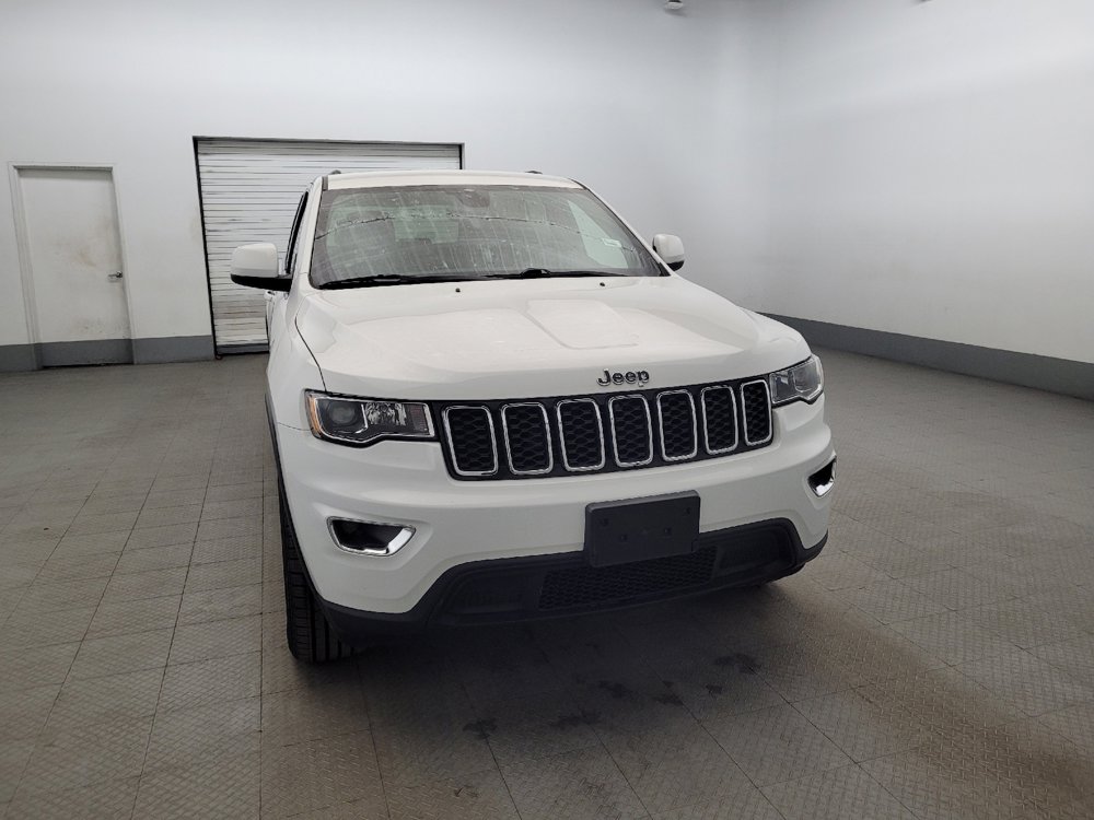 Used 2022 Jeep Grand Cherokee Laredo E image 14