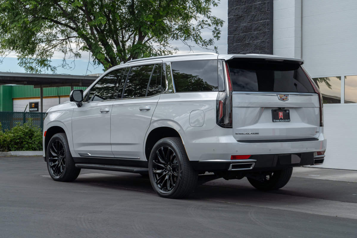 Used 2021 Cadillac Escalade Premium Luxury w/ LPO, Radiant Package AWD/4WD image 63