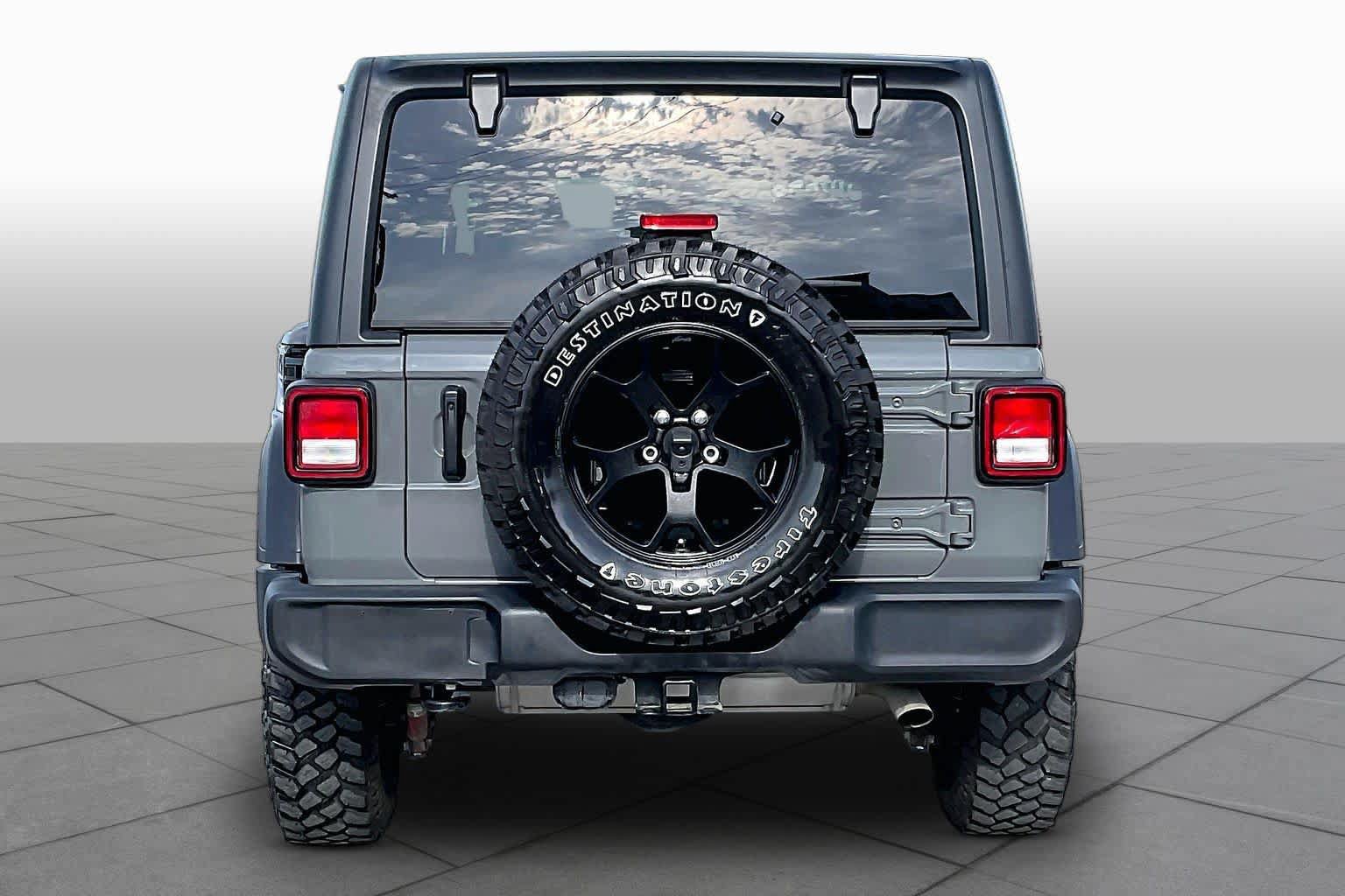 Used 2022 Jeep Wrangler Sport AWD/4WD image 5