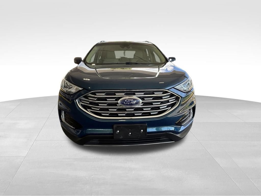 Used 2020 Ford Edge SEL w/ Cold Weather Package FWD image 9