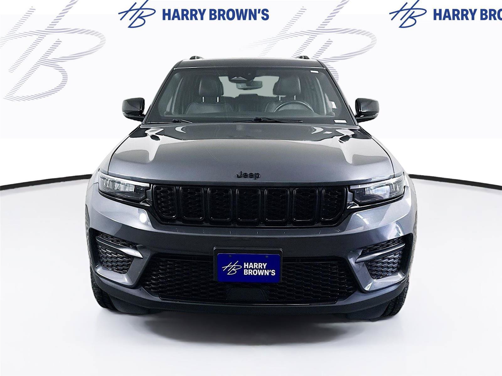 Used 2022 Jeep Grand Cherokee Altitude AWD/4WD image 26