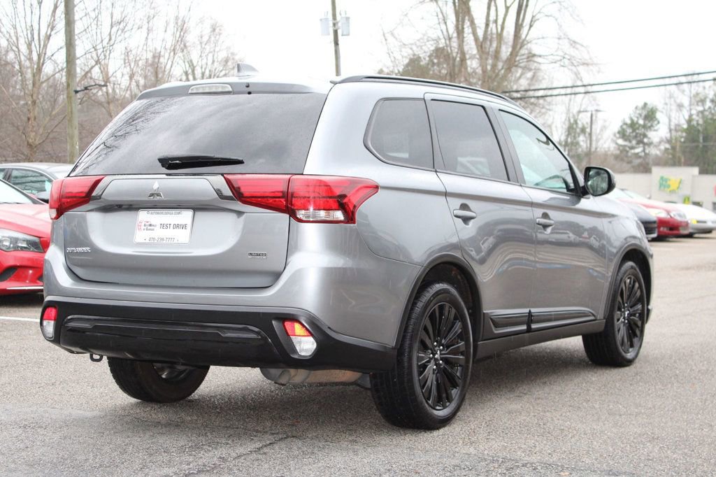 Used 2020 Mitsubishi Outlander LE image 13