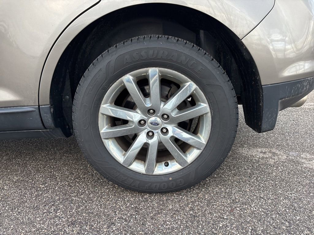 Used 2014 Ford Edge SEL w/ Equipment Group 204A image 7