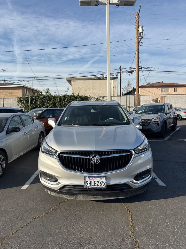 Used 2021 Buick Enclave Essence w/ Sound and Sites Package image 1