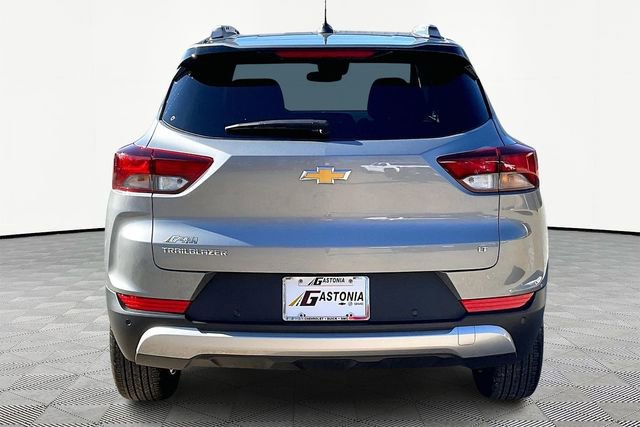 Used 2024 Chevrolet TrailBlazer LT w/ LT Cold Weather Package image 6
