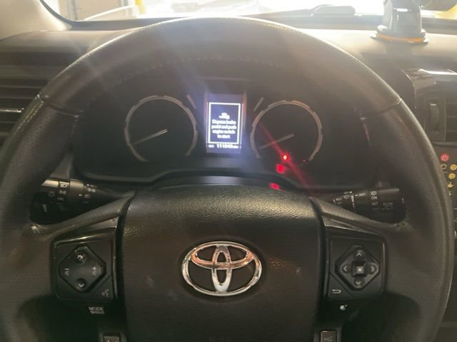 Used 2020 Toyota 4Runner TRD Off-Road Premium image 12