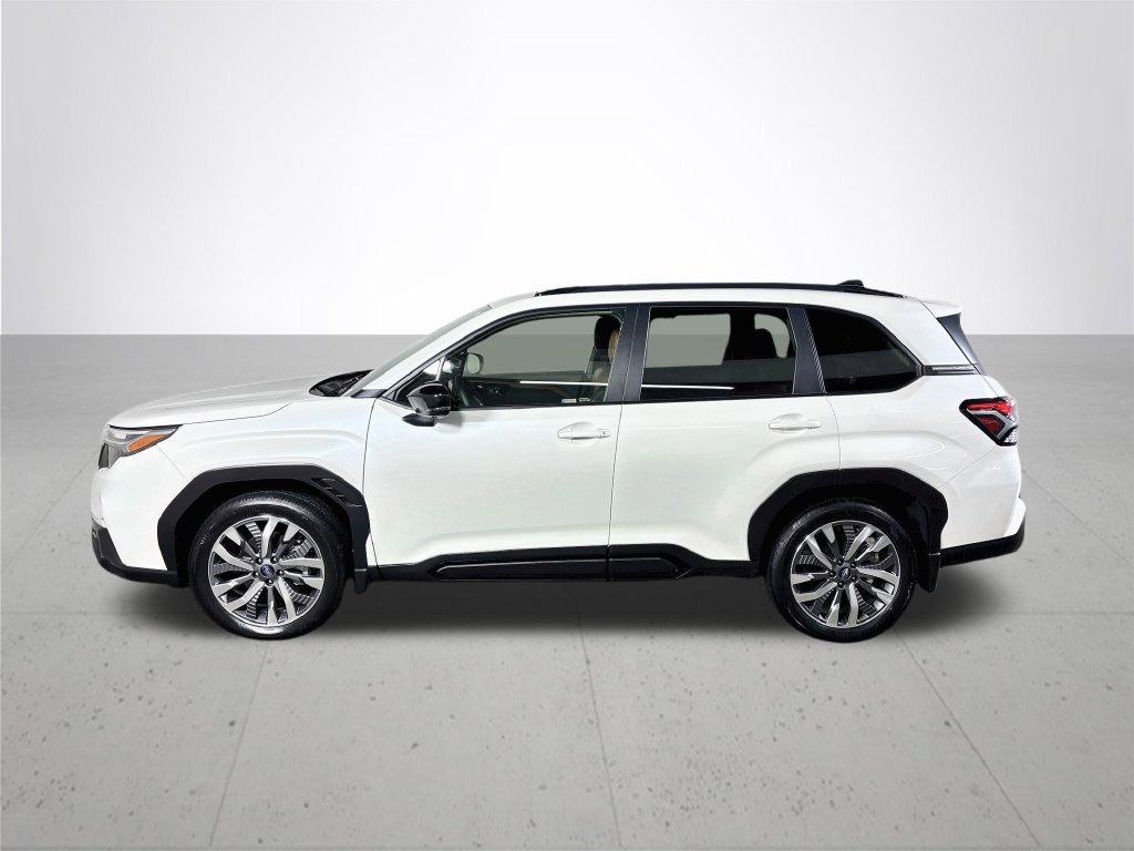 Certified 2025 Subaru Forester Touring AWD/4WD image 10