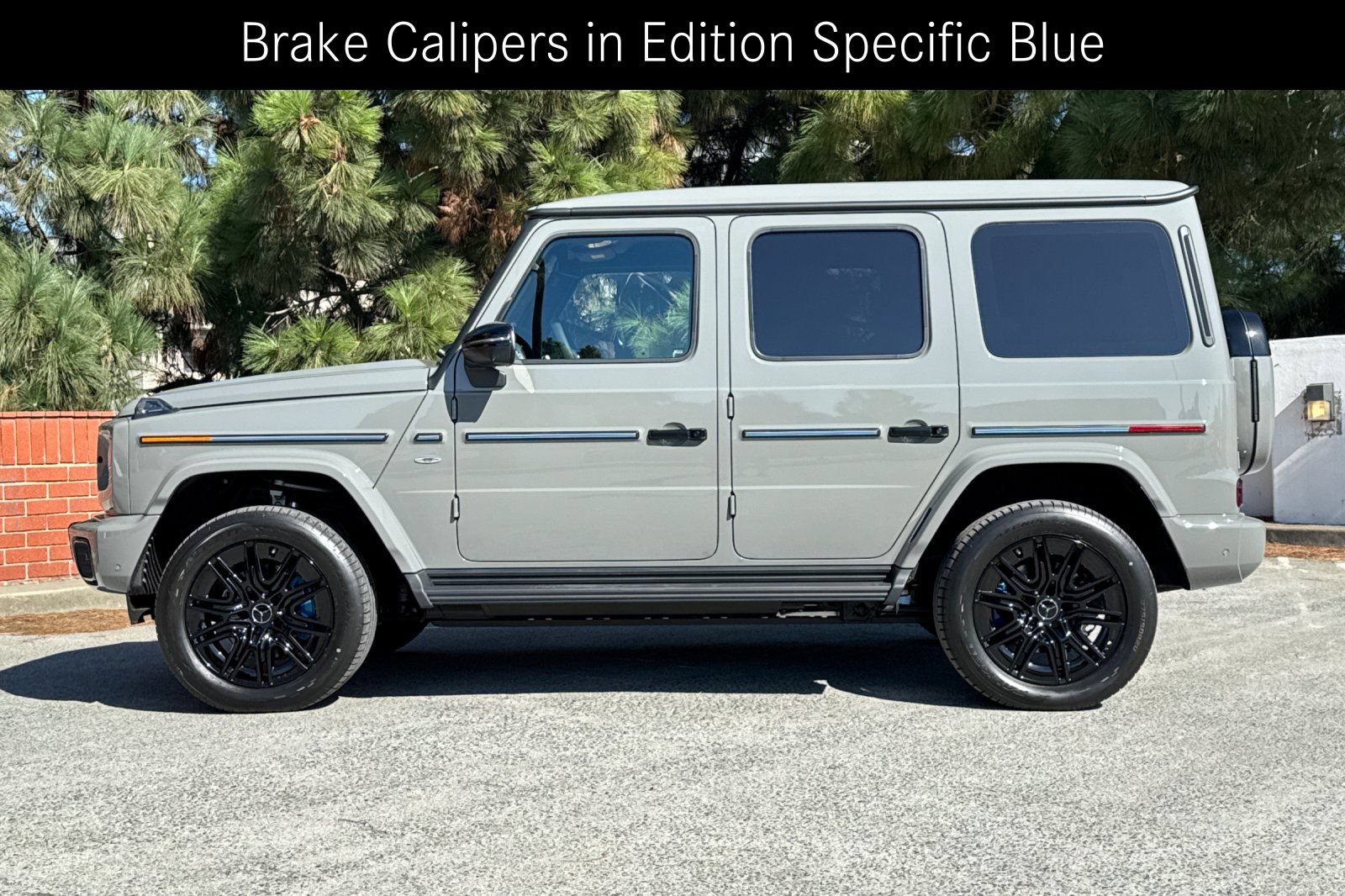 Used 2025 Mercedes-Benz G 580 w/ EQ Technology image 11