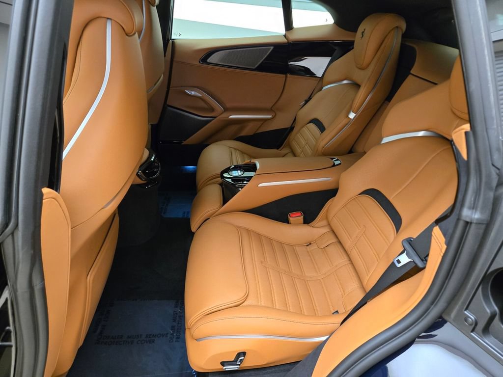 Used 2026 Ferrari Purosangue AWD/4WD image 21
