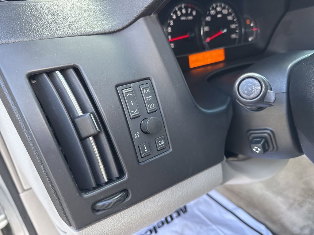 Used 2010 Cadillac STS image 15