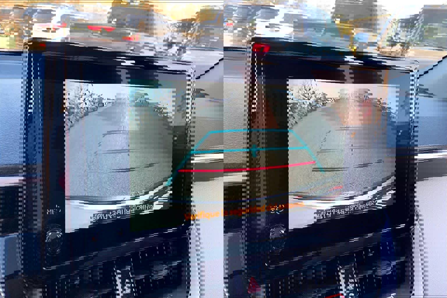 Used 2026 Toyota Corolla Cross LE image 25