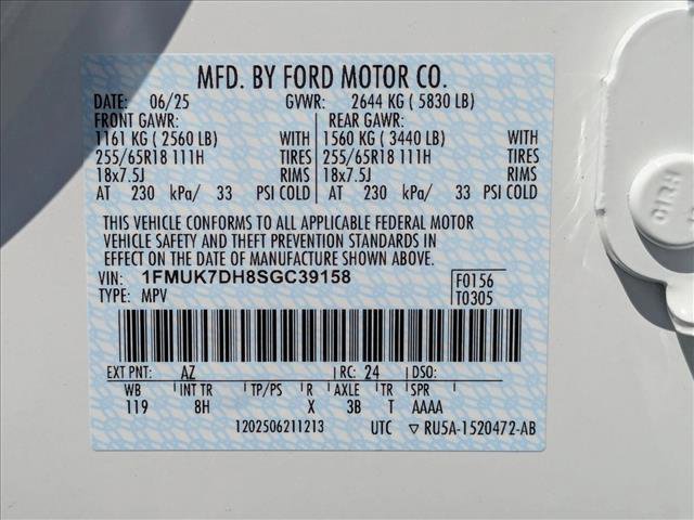 New 2025 Ford Explorer Active image 17