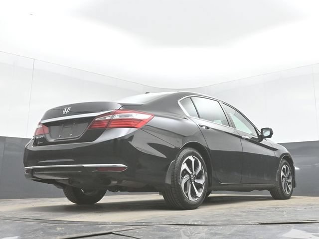 Used 2017 Honda Accord EX-L image 47