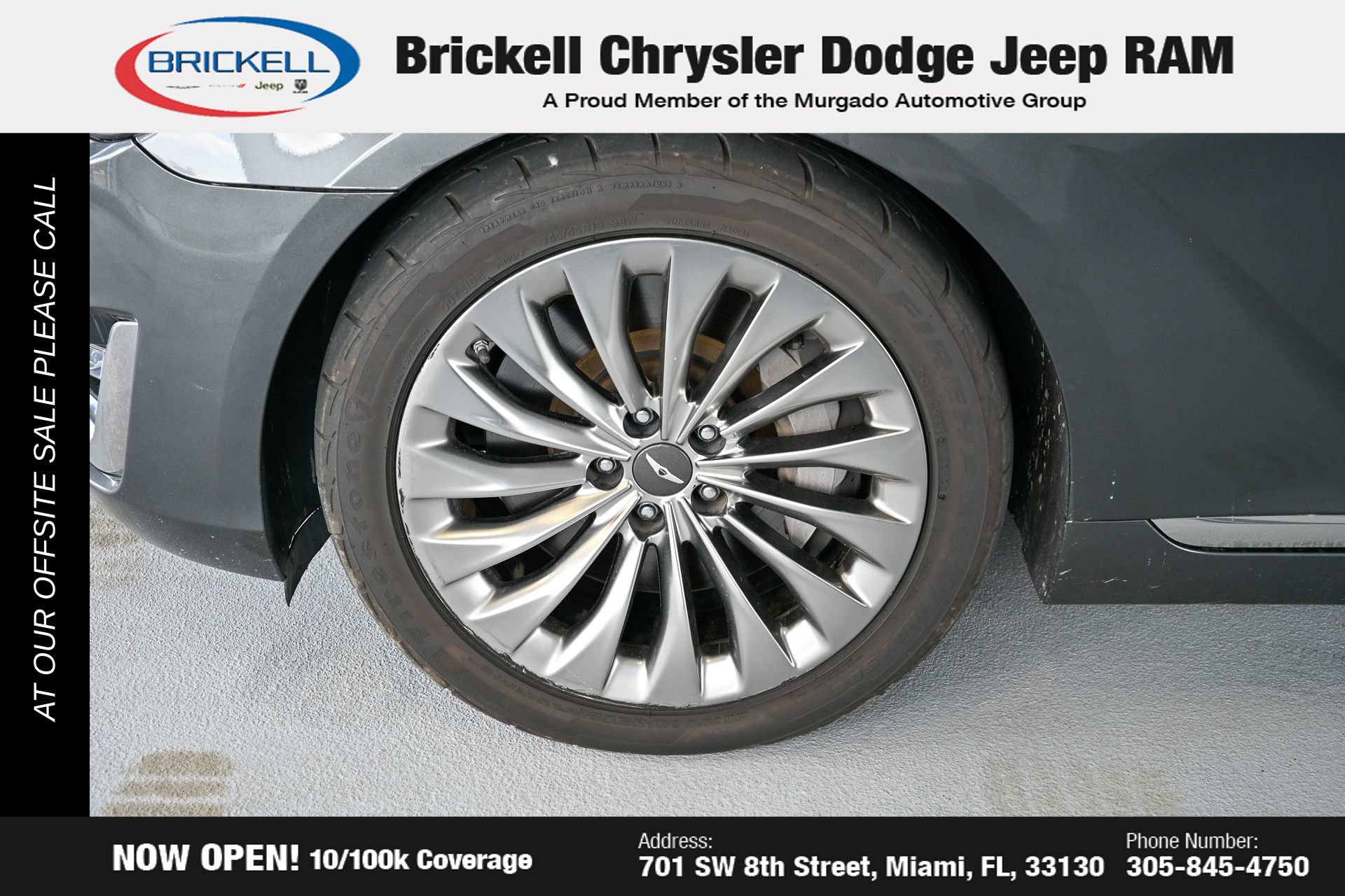 Used 2017 Genesis G90 3.3T Premium RWD image 39
