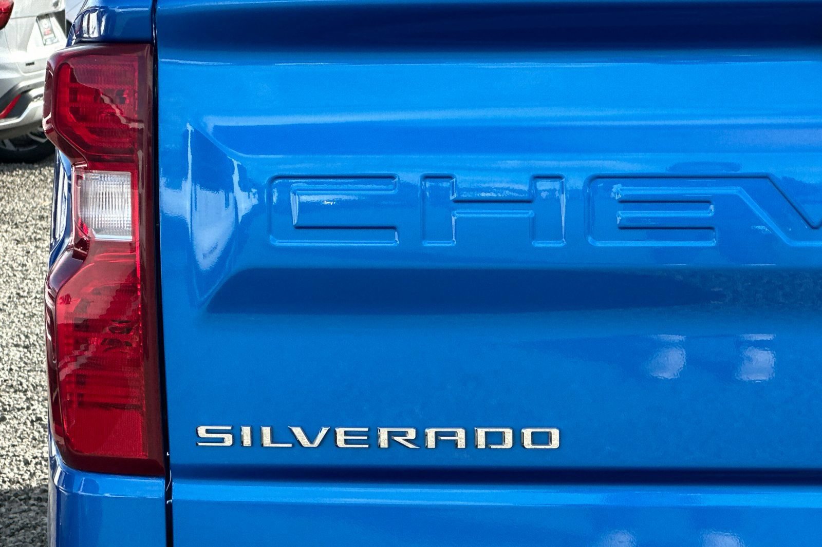 Used 2025 Chevrolet Silverado 1500 LT AWD/4WD image 44