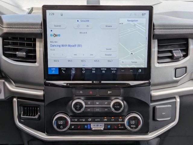 Used 2024 Ford Expedition XLT RWD image 18