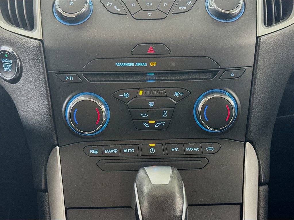 Used 2018 Ford Edge SEL AWD/4WD image 15